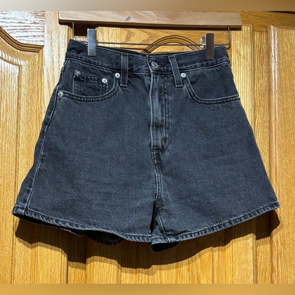 Levi's Levi Strauss Women's Faded Black High Loose Jean Shorts Size 24 EUC - Picture 4 of 13